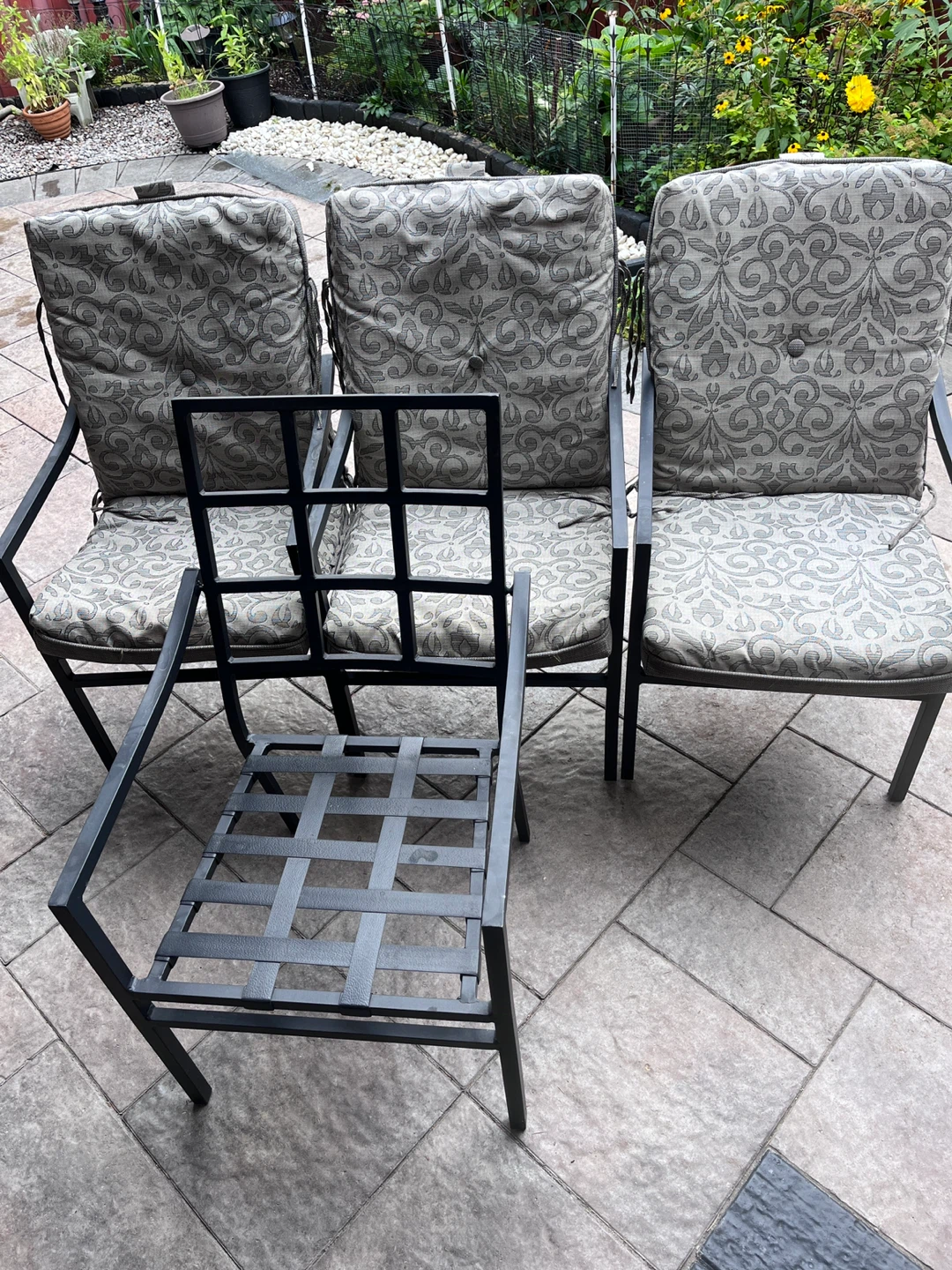 Outdoor garden chairs - photo 2