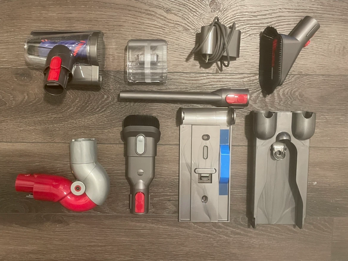 Dyson V11 Cordless Stick Vacuum Cleaner - photo 4