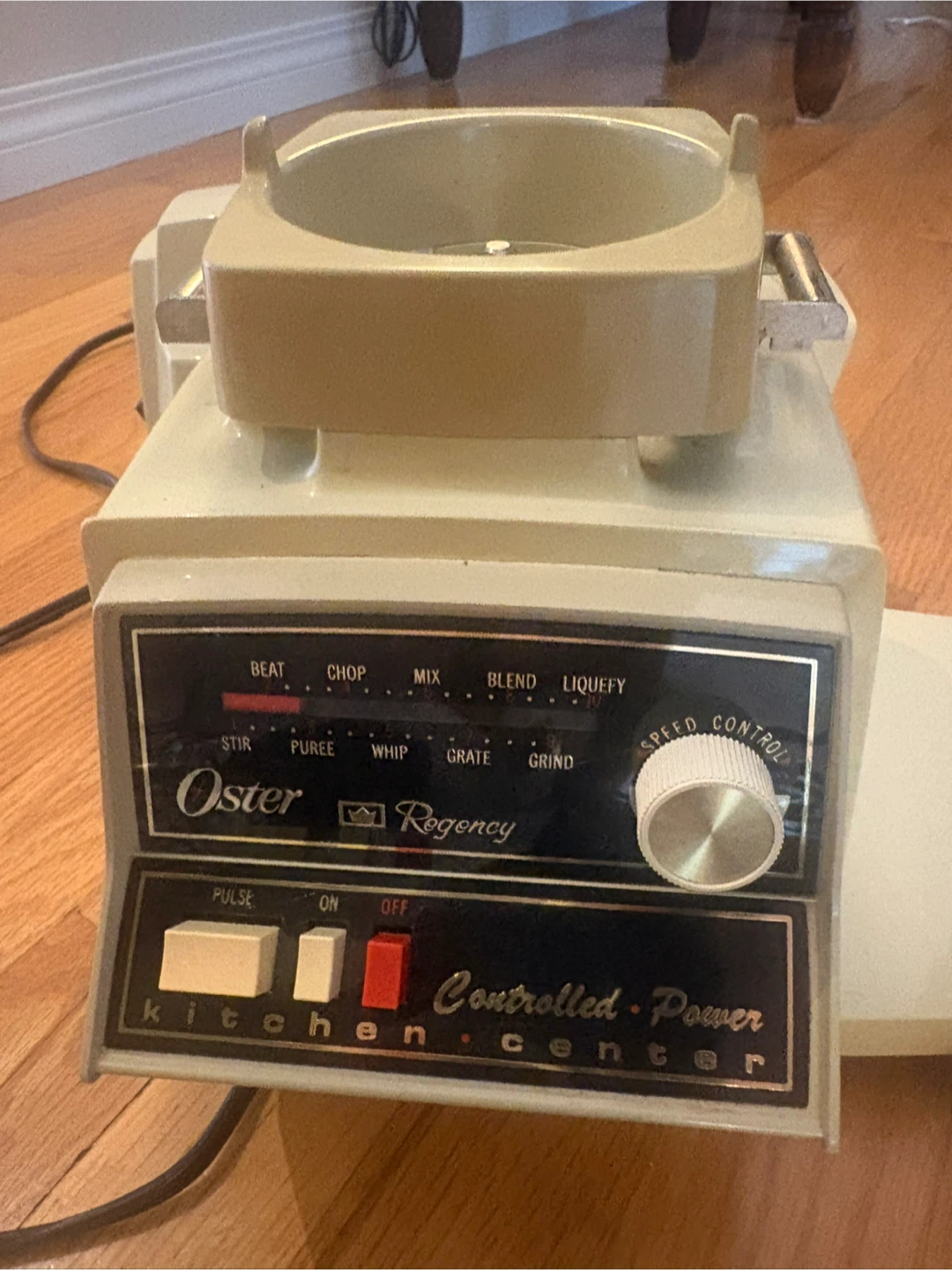 Vintage Oster Kitchen Centre - photo 3
