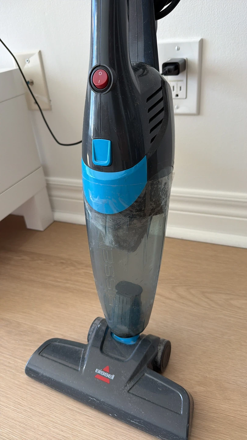 Bissell stick vacuum cleaner - photo 2