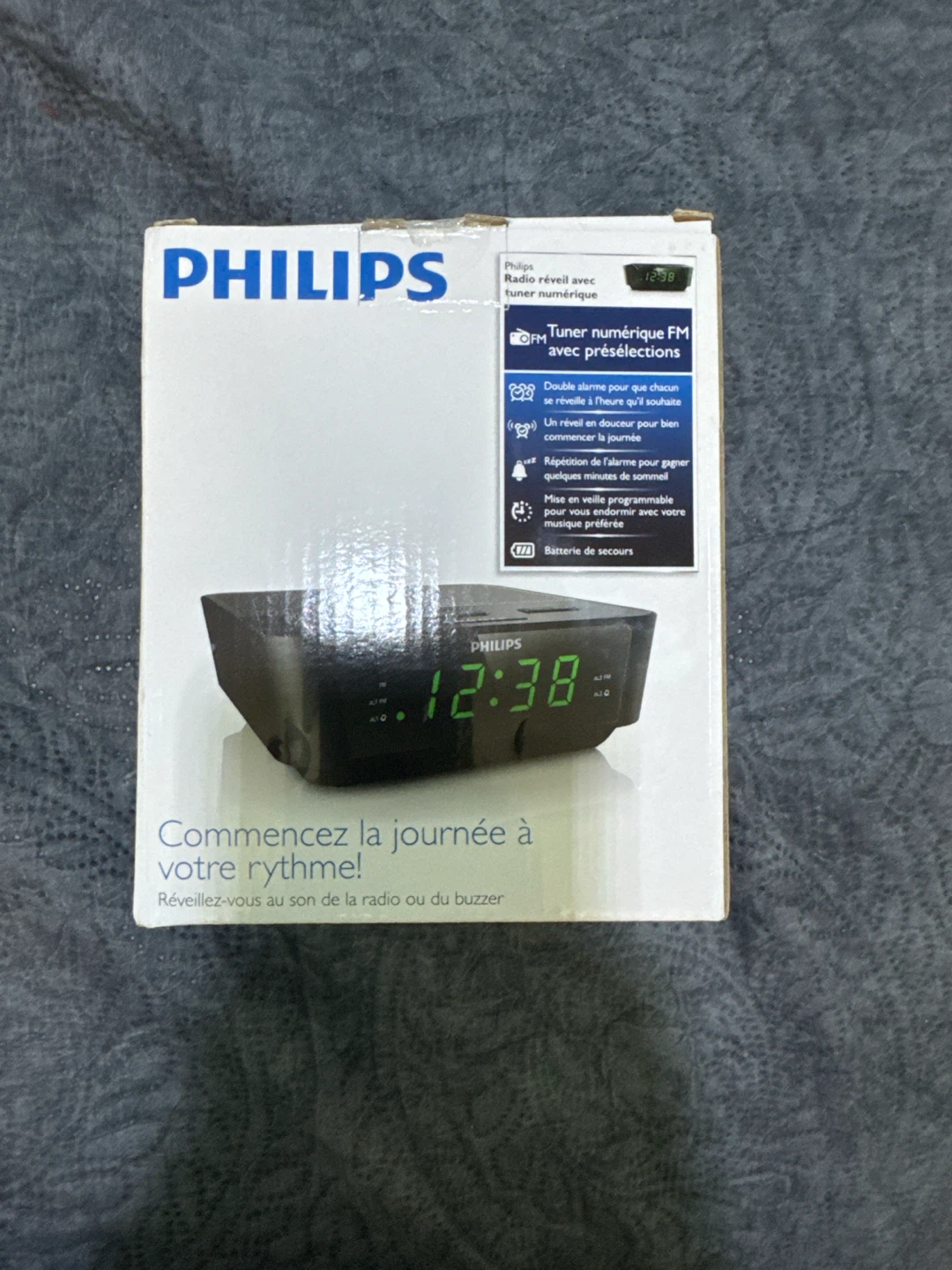 Philips Digital Tuning Clock Radio