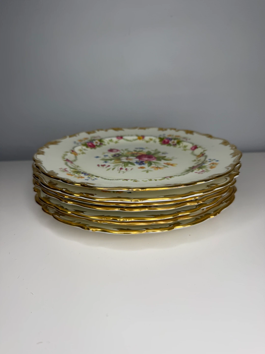 Set of 7 Vintage Hammersley "Lady Patricia" Plates (8") - photo 4