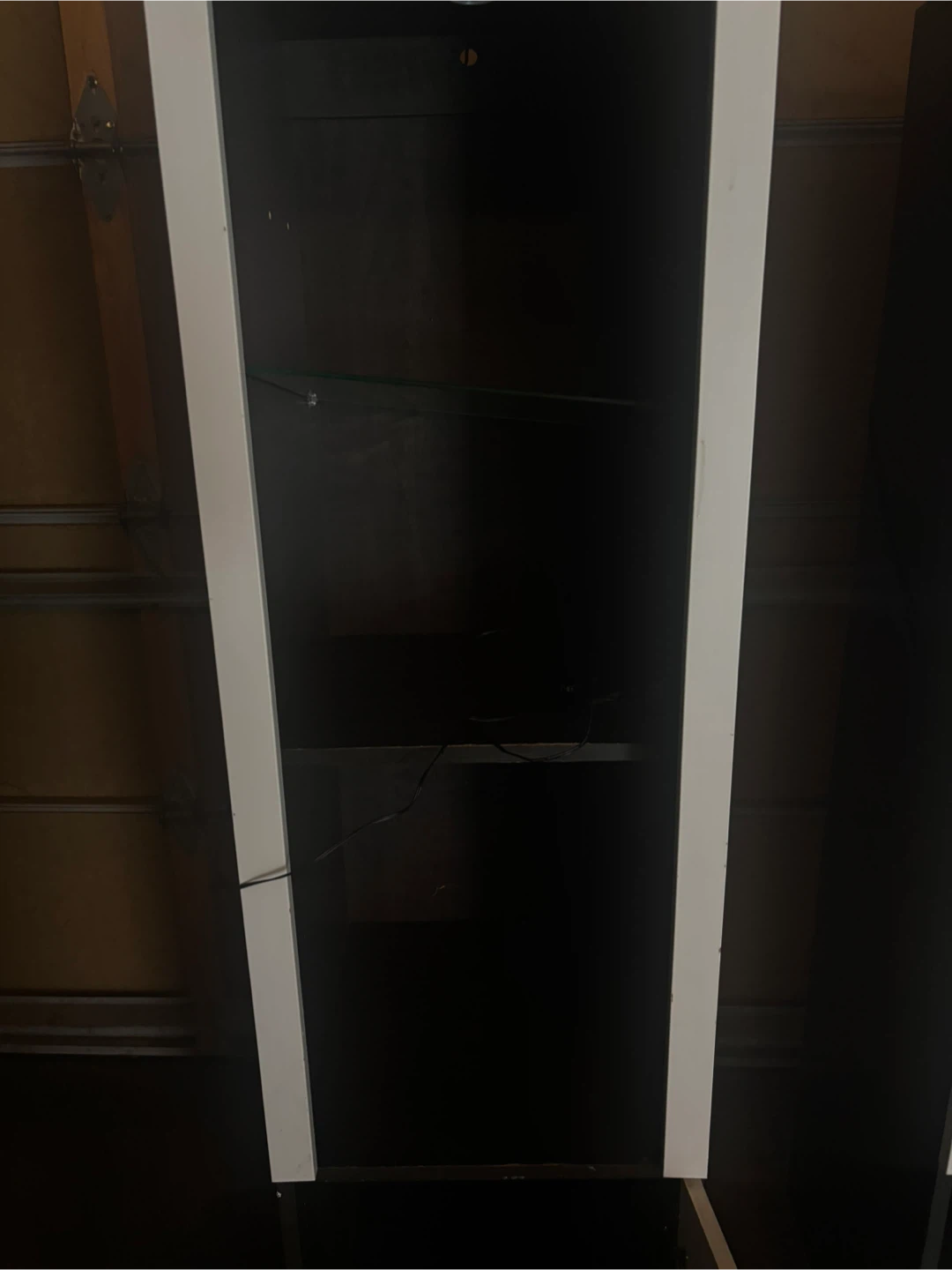 Two tall display cabinets with doors - photo 2