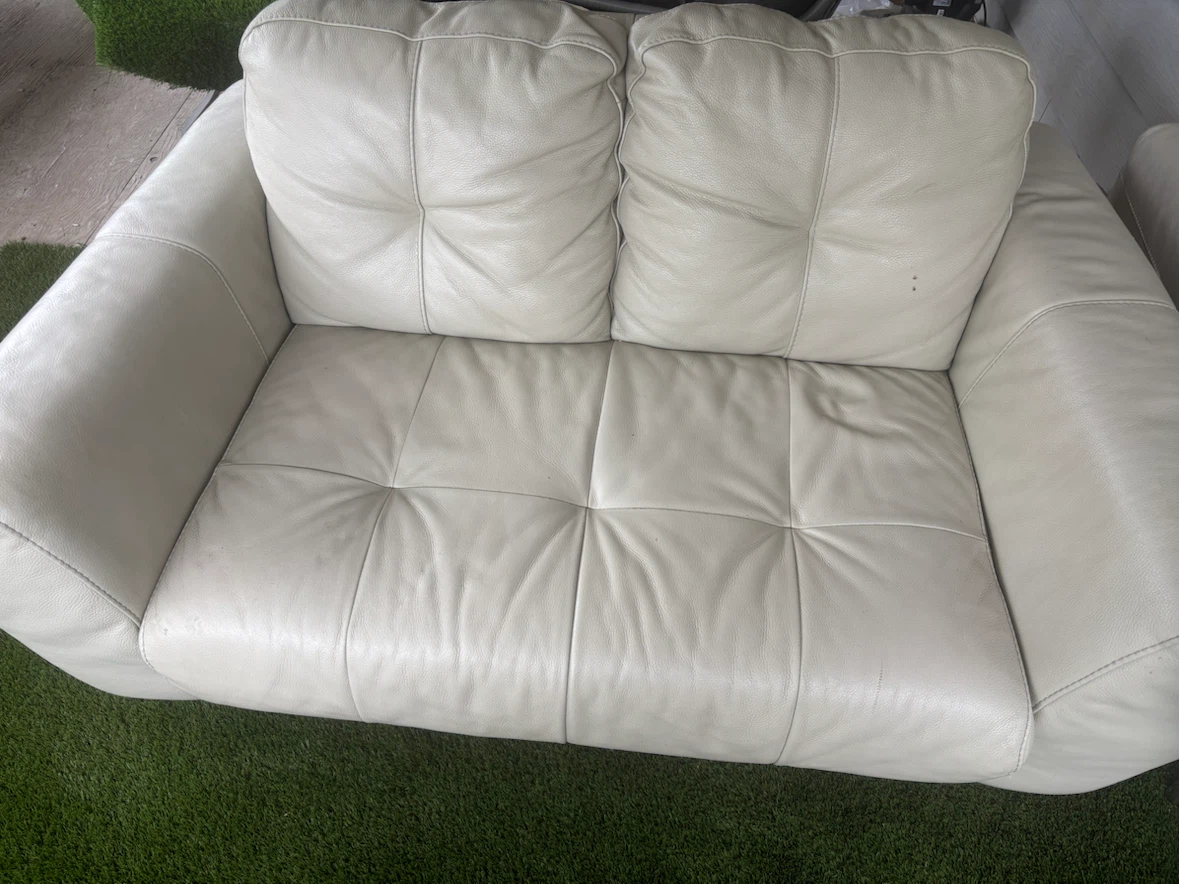 Cream/White Leather 3-Seat Sofa – Good Solid Condition - photo 3