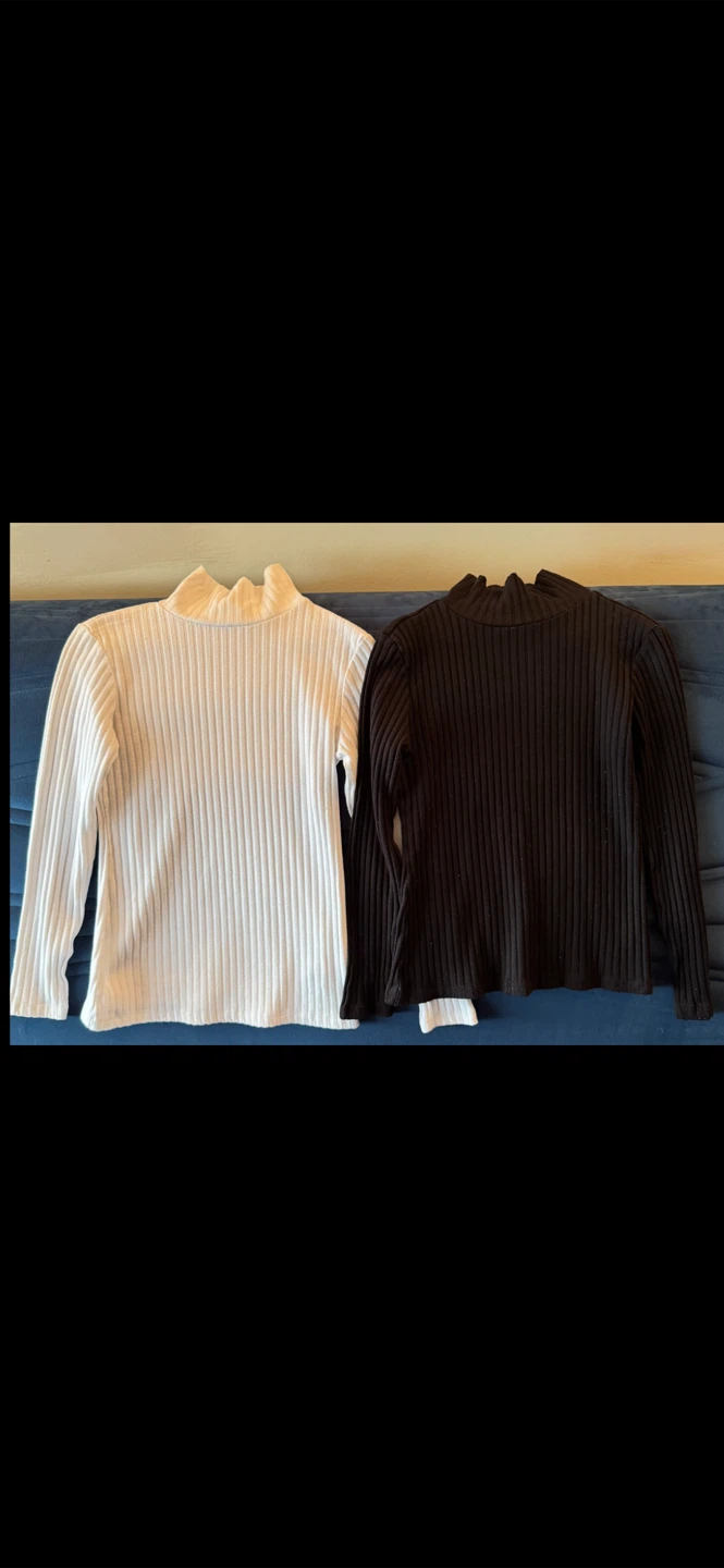 Dynamite Ribbed Turtleneck Tops - Size M