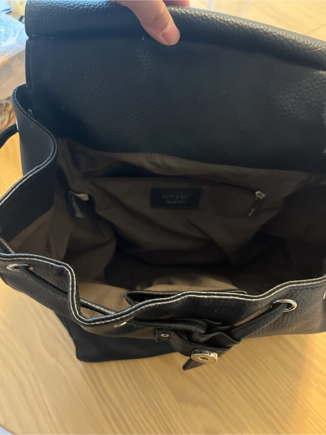 Matt & Nat Black Faux Leather Backpack - photo 4