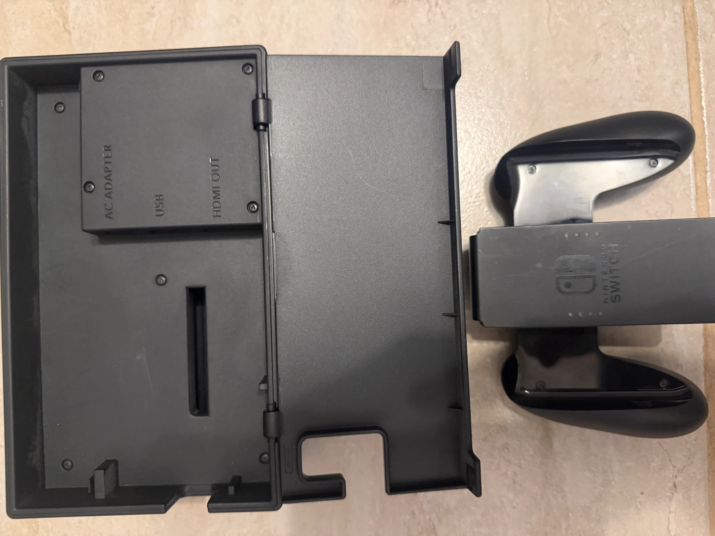 Nintendo Switch Dock and Joy-Con Grip