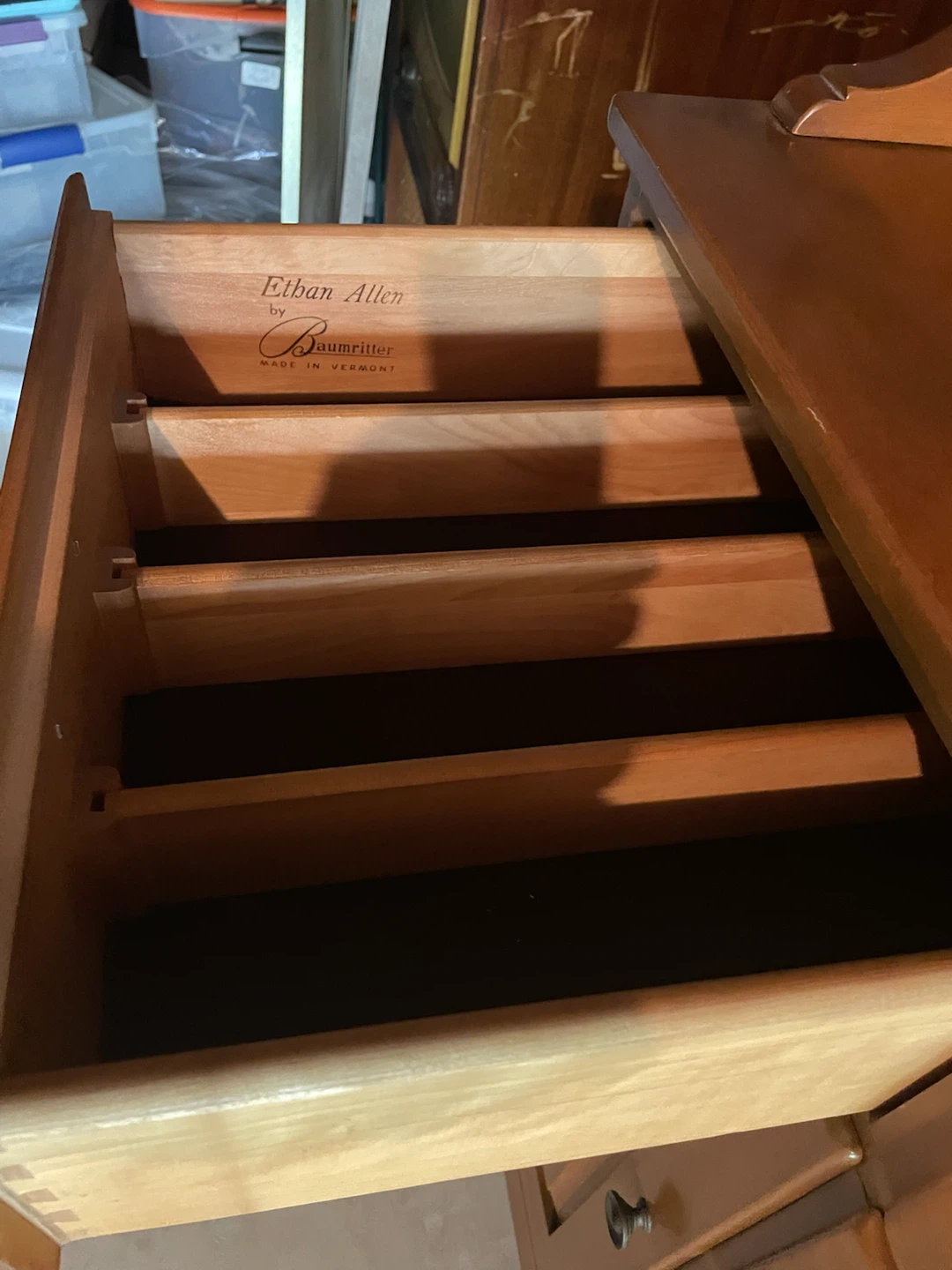 Ethan Allen by Baumritter Hutch - photo 2