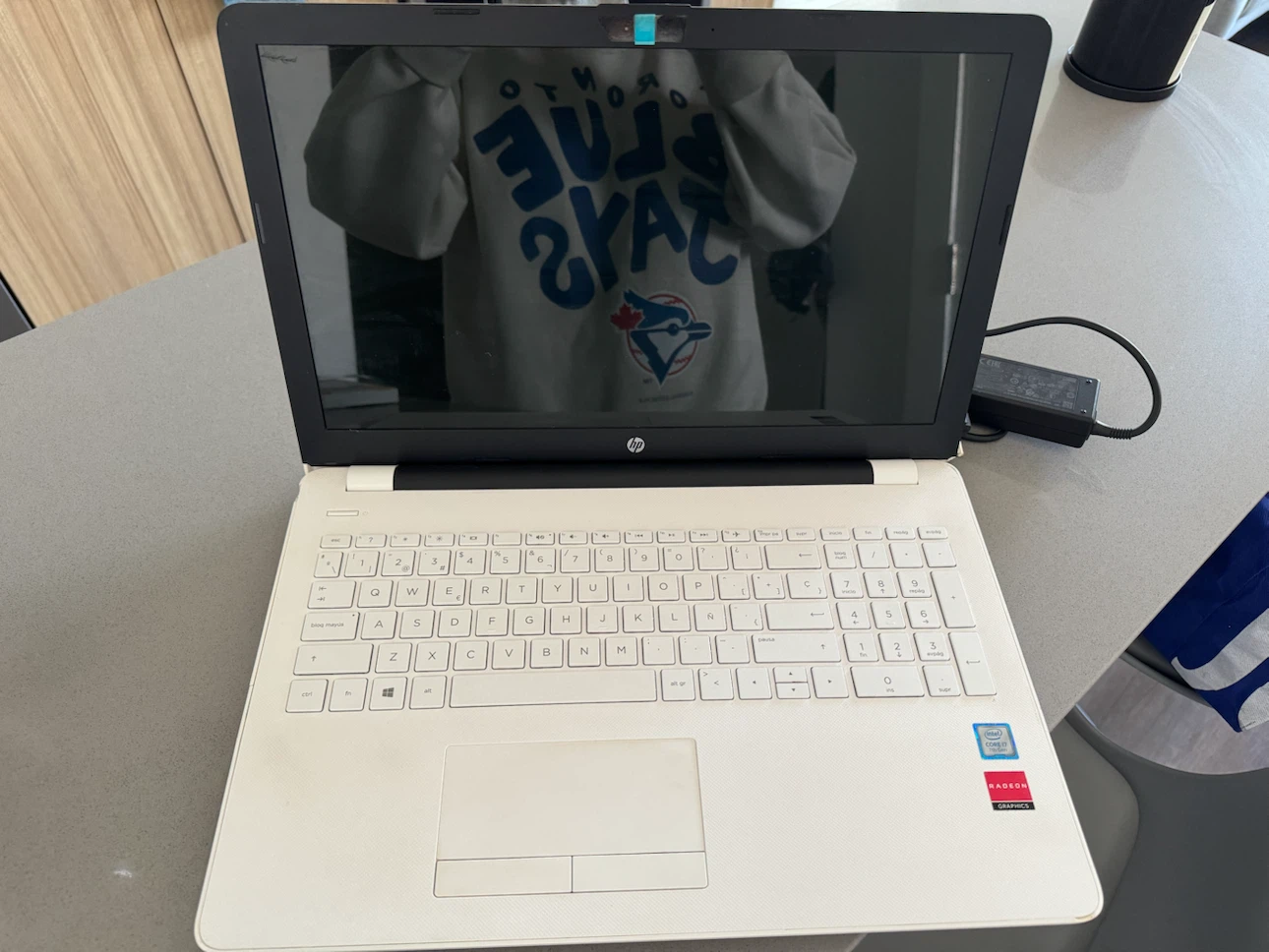 White HP Laptop with Charger - photo 2
