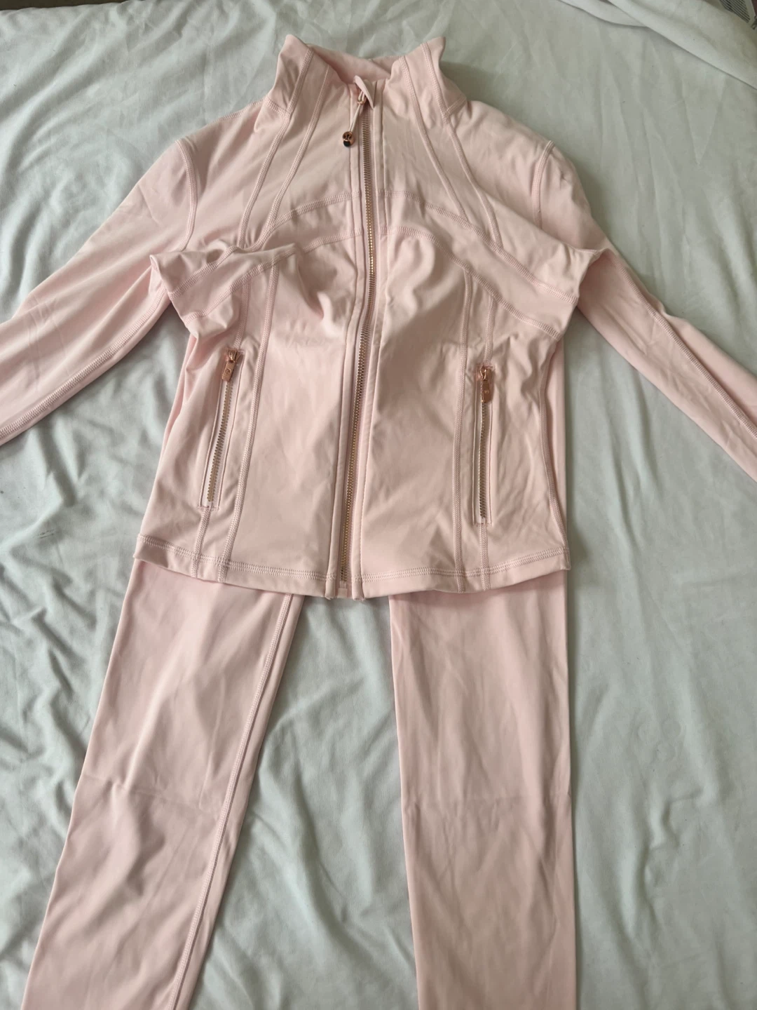 Lululemon Pink Track Jacket and Leggings Set - photo 3