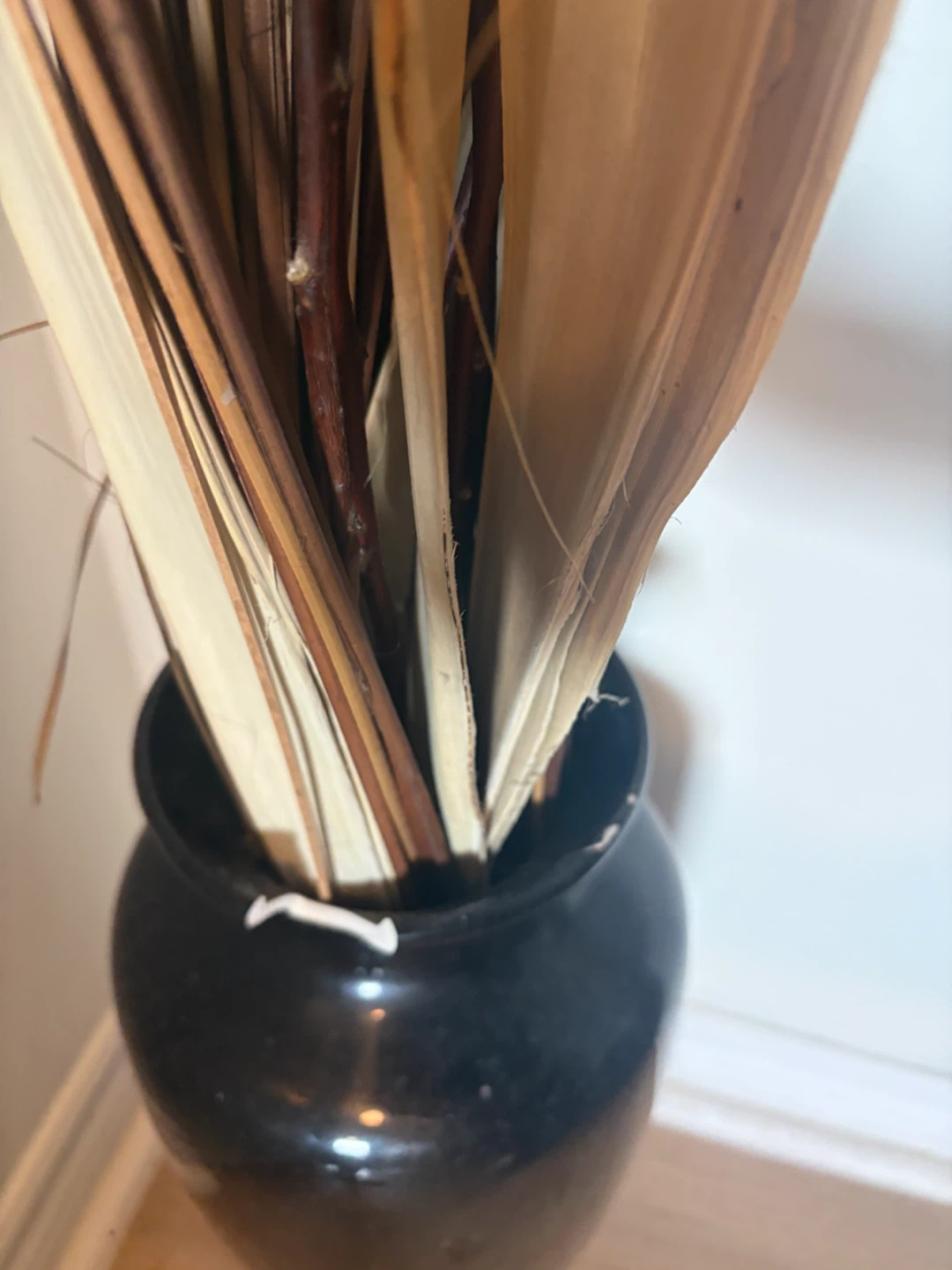 Decorative Dried Floral Arrangement in Black Vase - photo 2