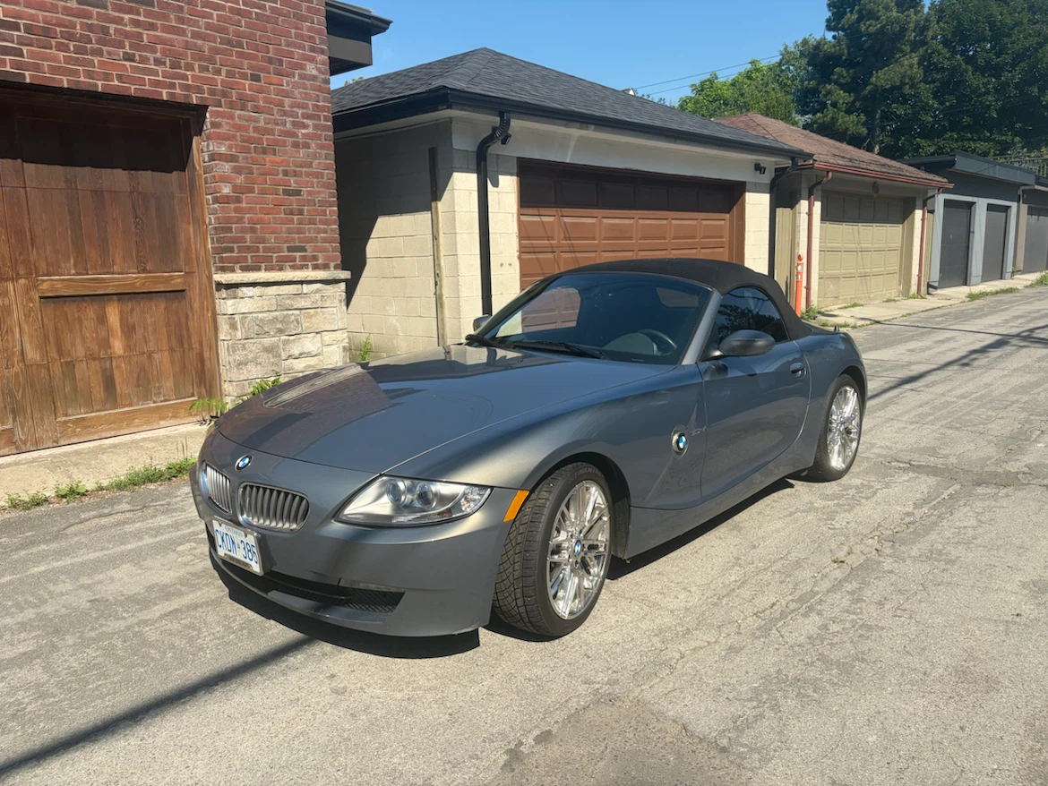 BMW Z4 Convertible - photo 2