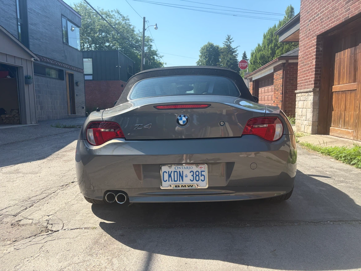 BMW Z4 Convertible - photo 4