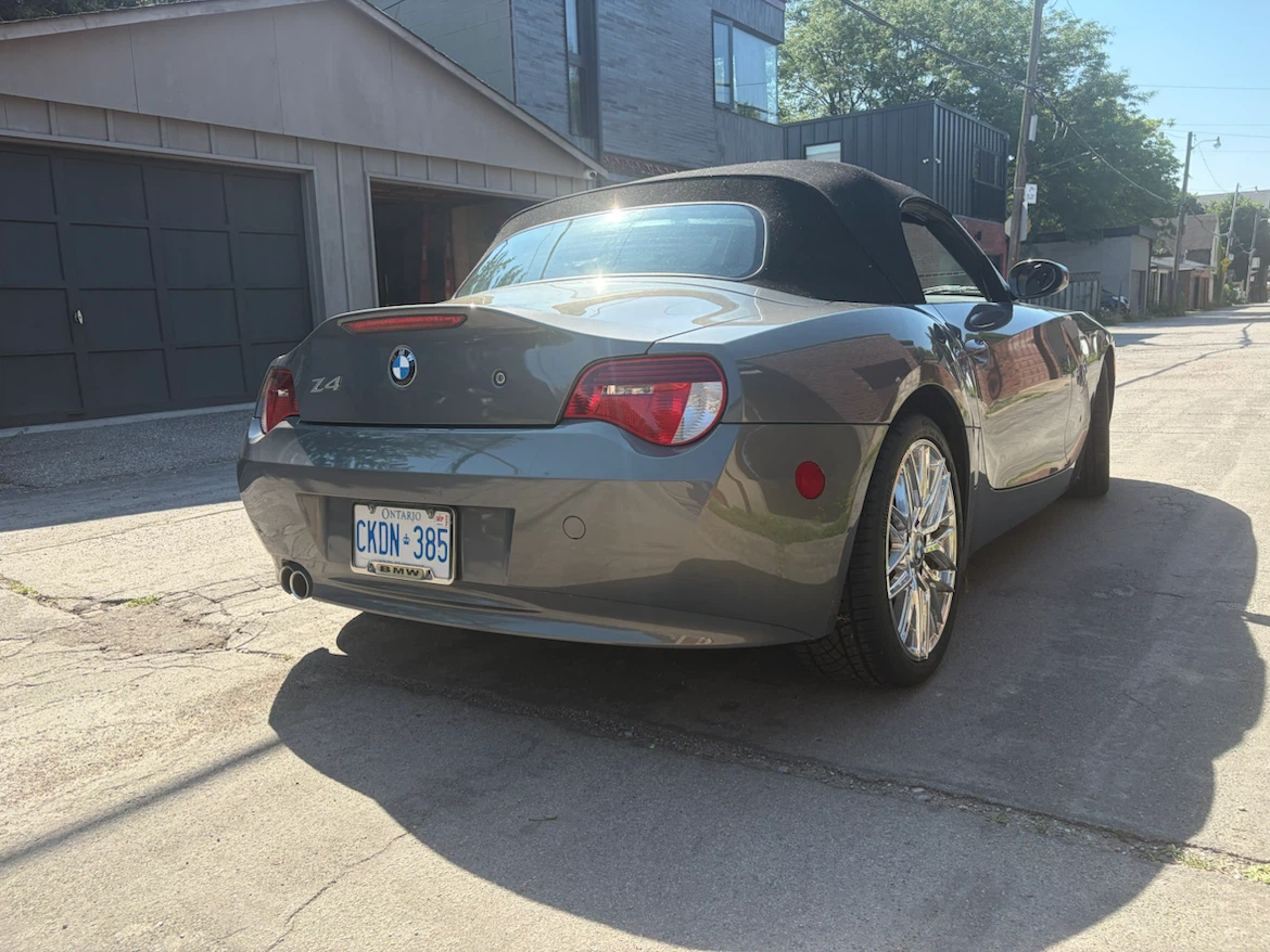 BMW Z4 Convertible - photo 5