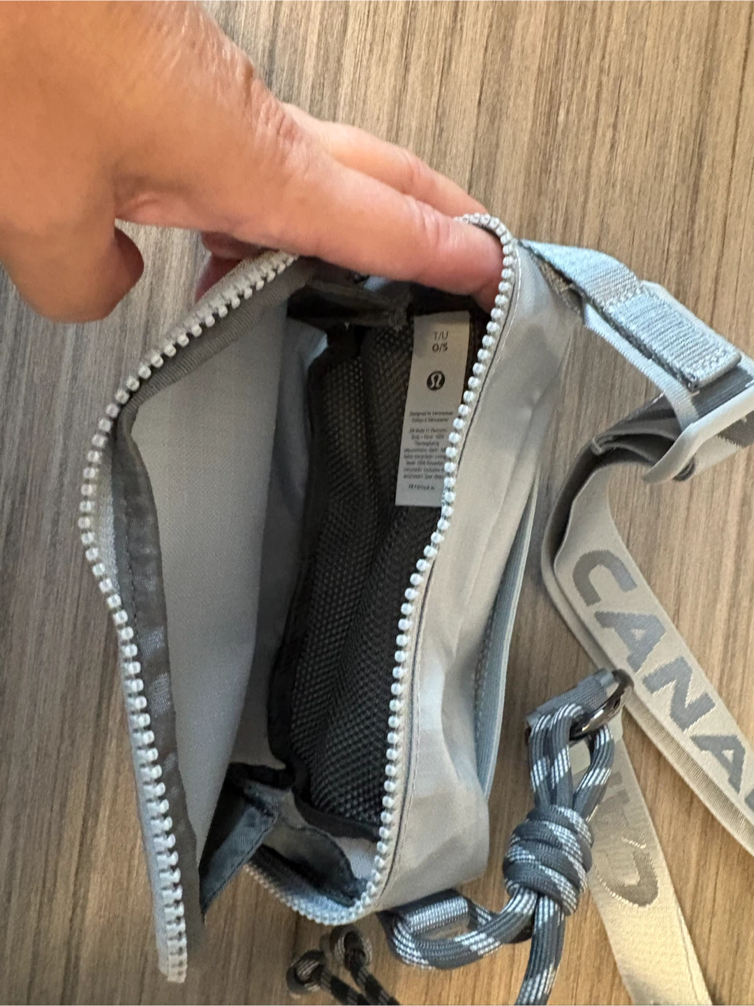 Lululemon Everywhere Belt Bag - Silver - photo 3