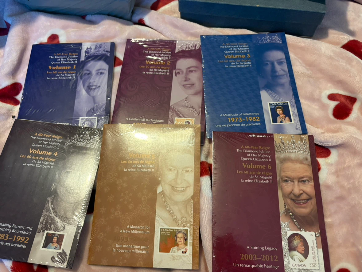 Royal Family Stamp Collection - Elizabeth II & Princess Diana - photo 2