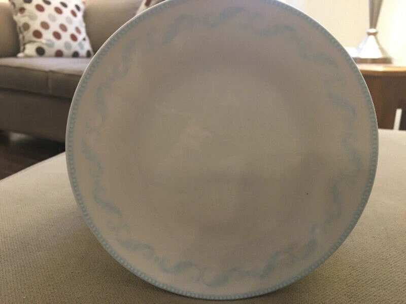 Royal Doulton  Set of 4 Dessert Plates