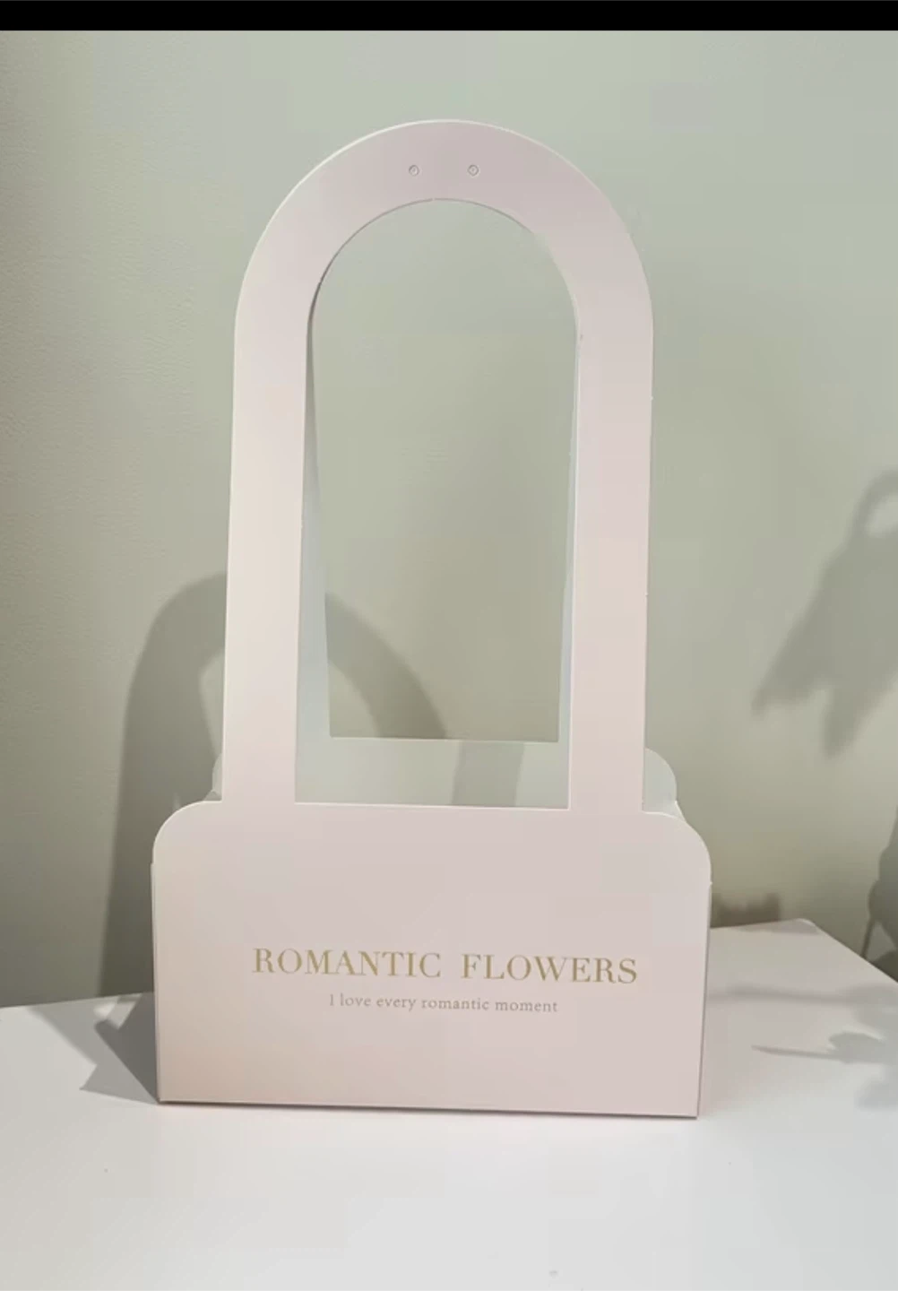 Romantic Flowers Gift Box with Handle - photo 3