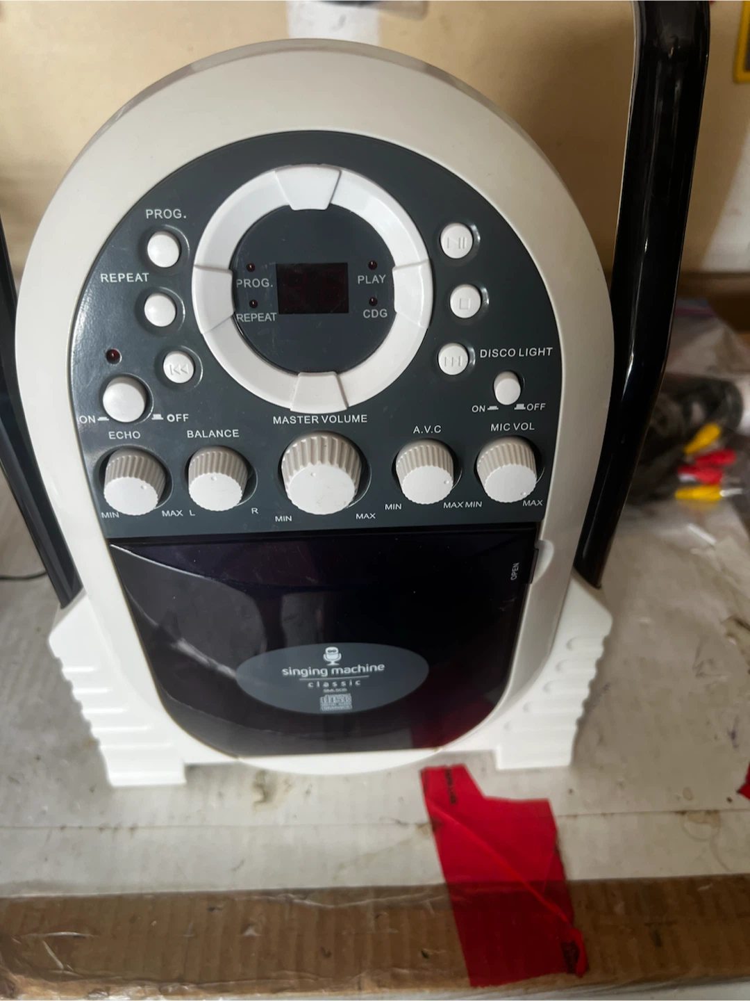 Singing Machine Classic Karaoke Player SML505