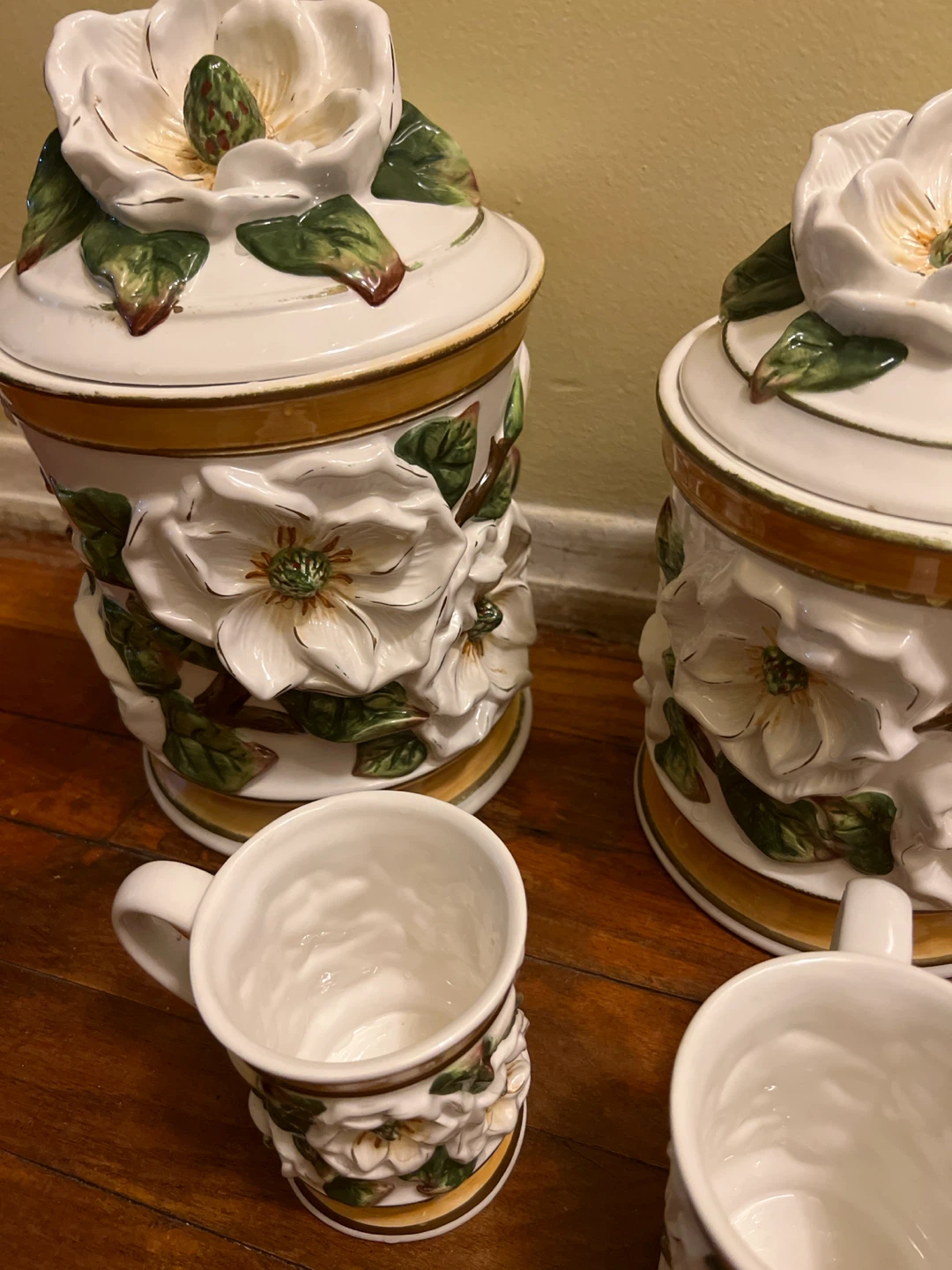 Ceramic Magnolia Canister Set with Mugs - photo 3