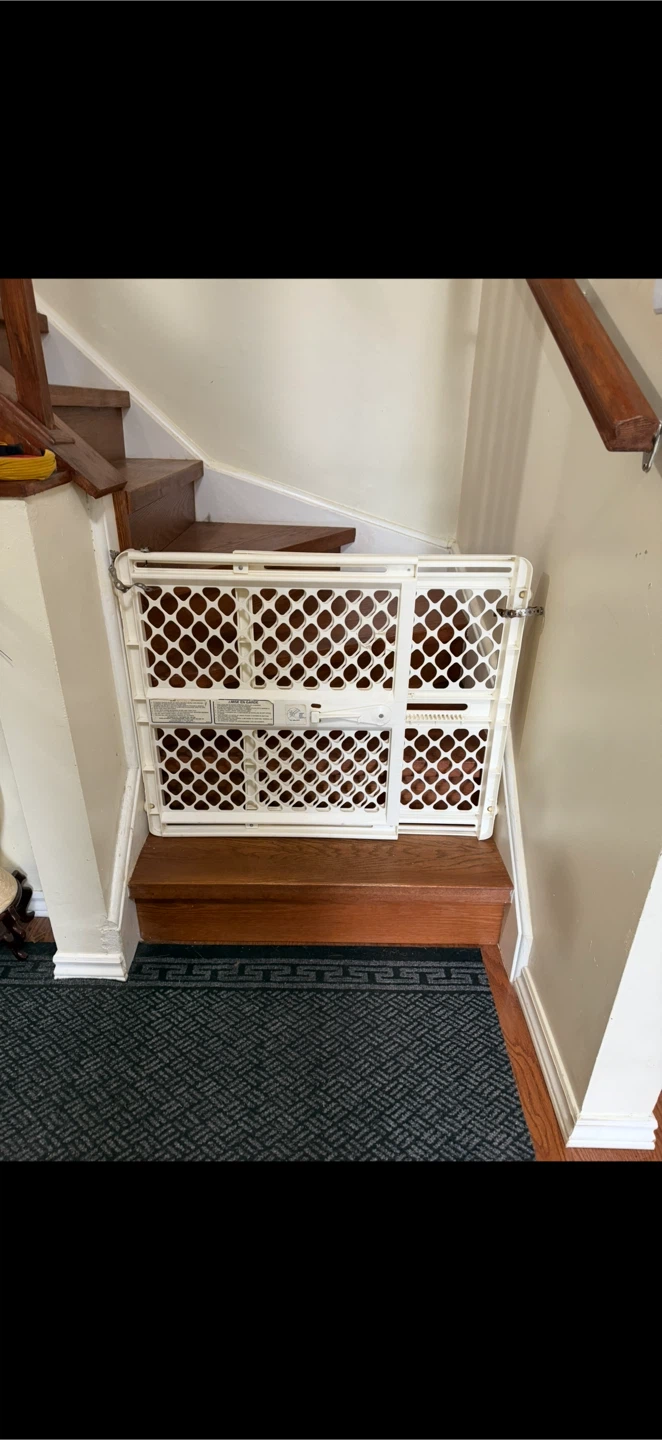 Extendable Safety Gate - photo 4