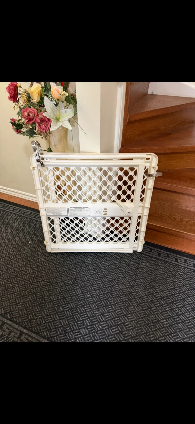 Extendable Safety Gate - photo 5