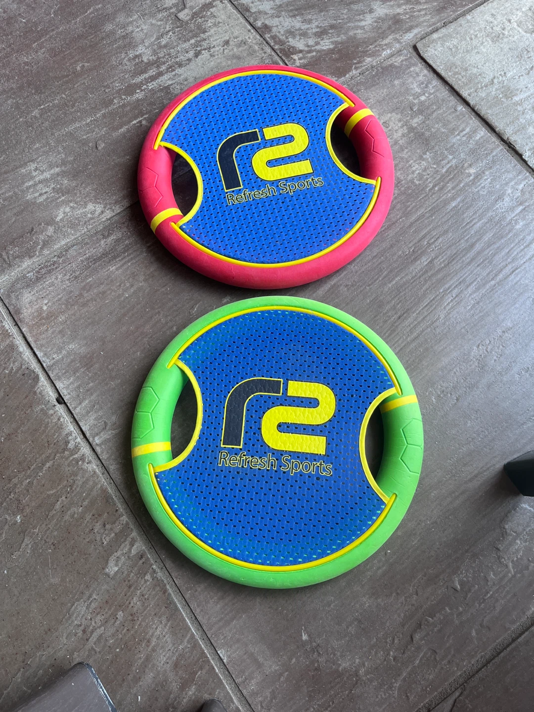 Refresh Sports toss game