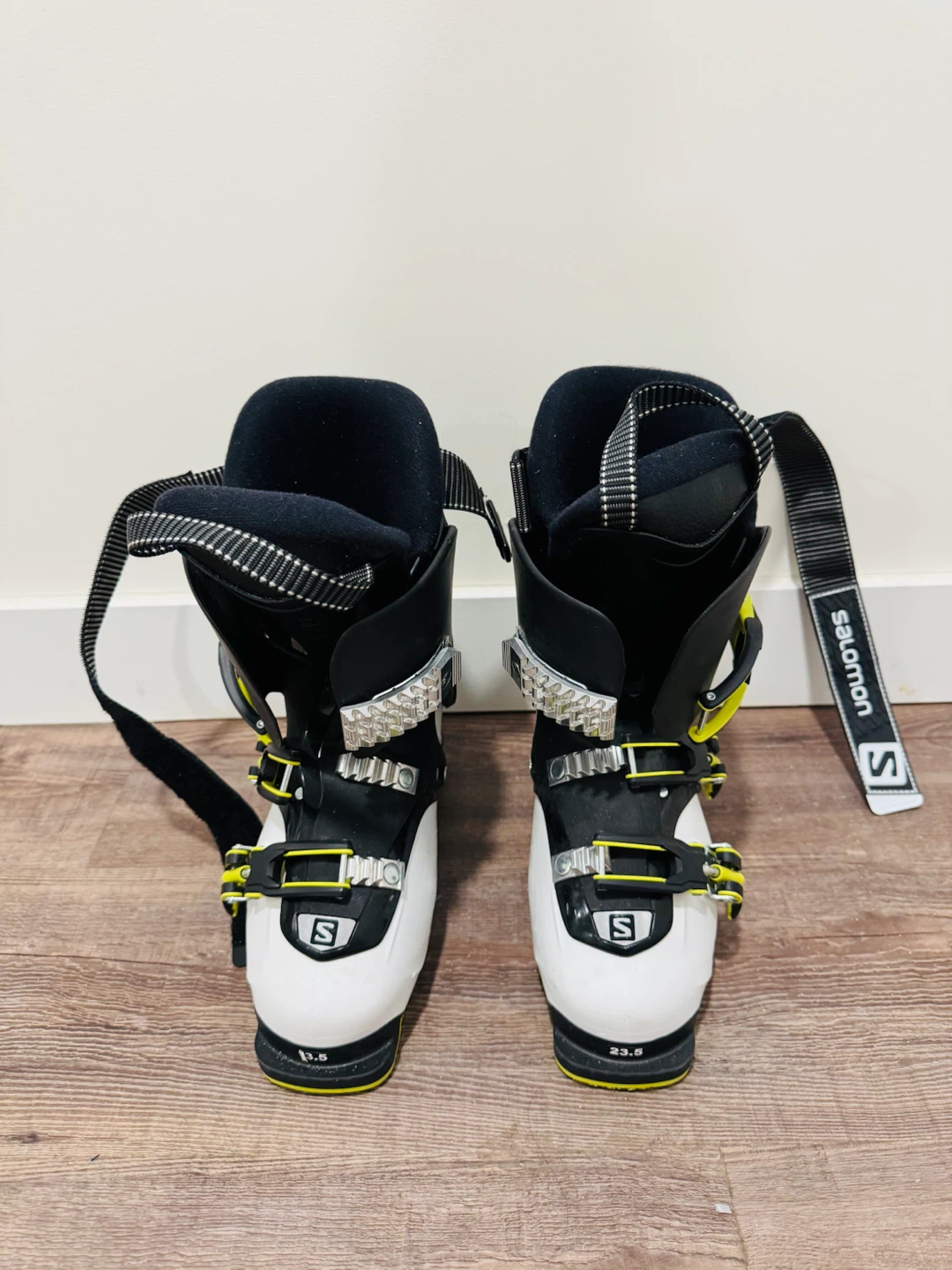 Salomon Quest Access 70T Ski Boots