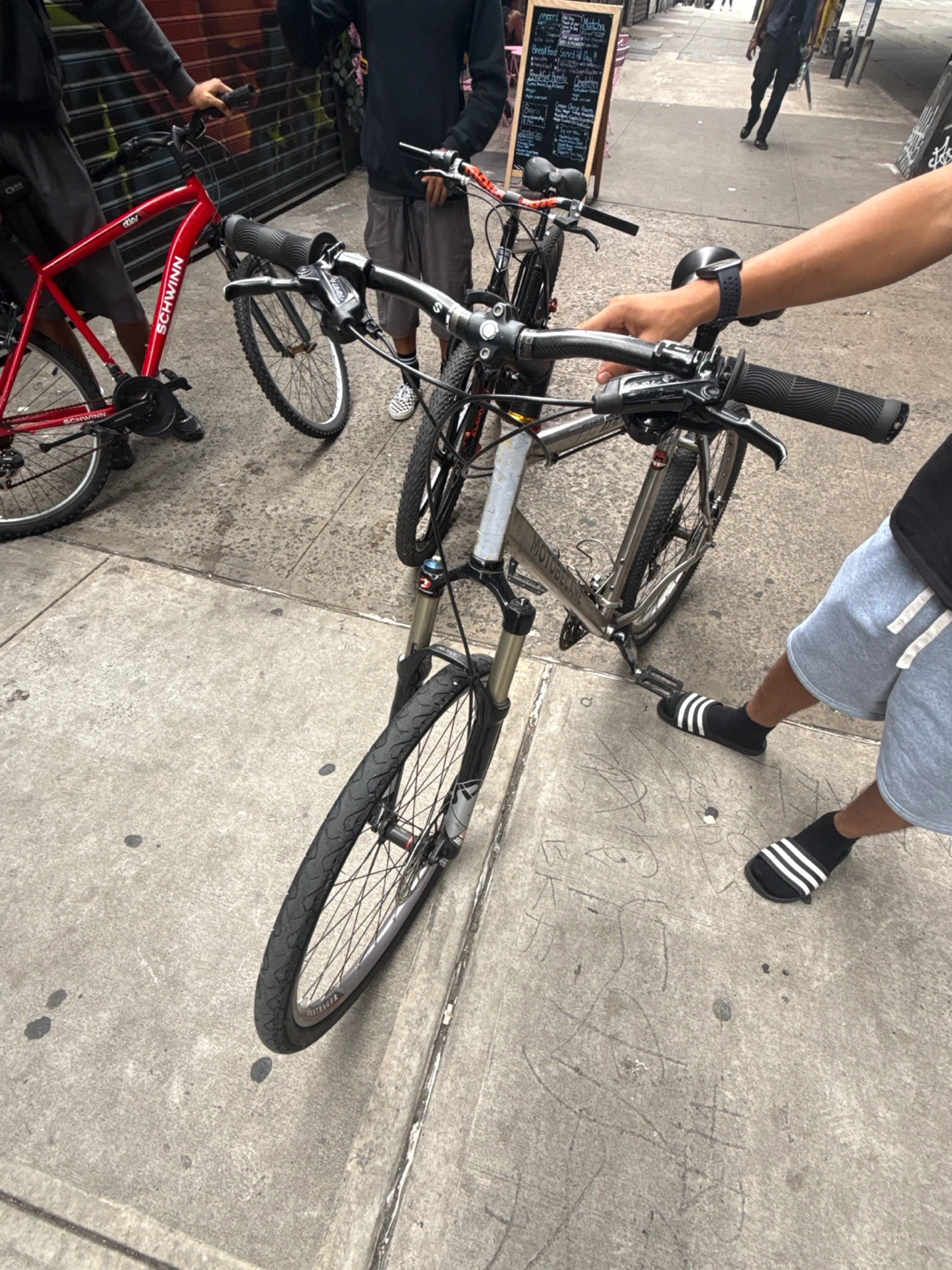 Motobecane Mountain Bike - photo 2