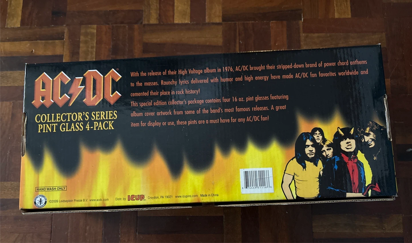 AC/DC Collector's Series Pint Glass 4-Pack - photo 2
