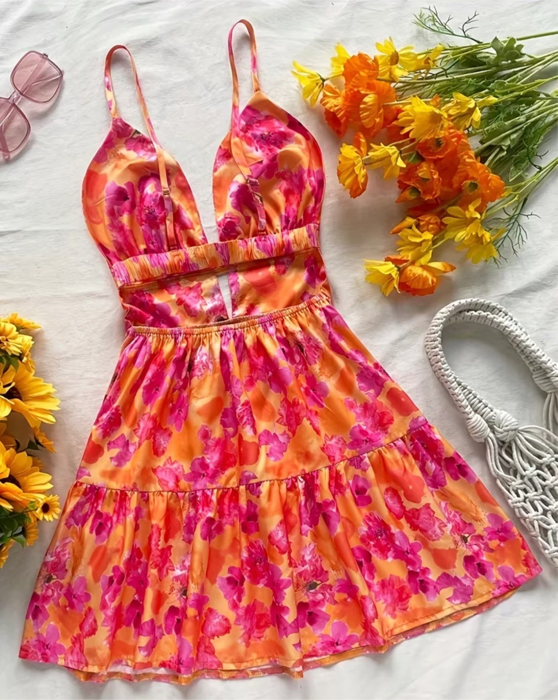 Brand New Floral Mini Dress. Size Large - photo 2