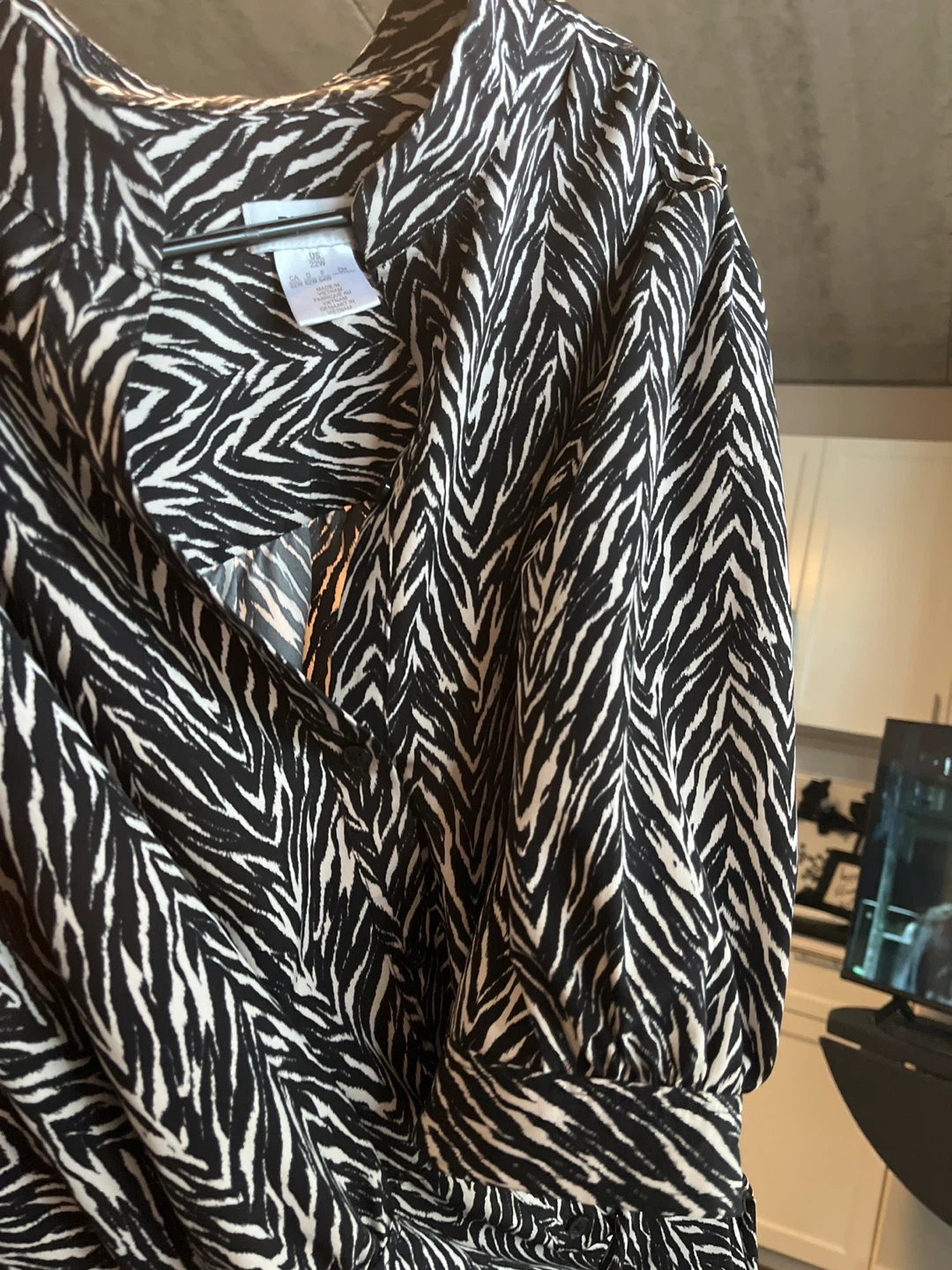DKNY ZEBRA PRINT BELTED MIDI DRESS - photo 3