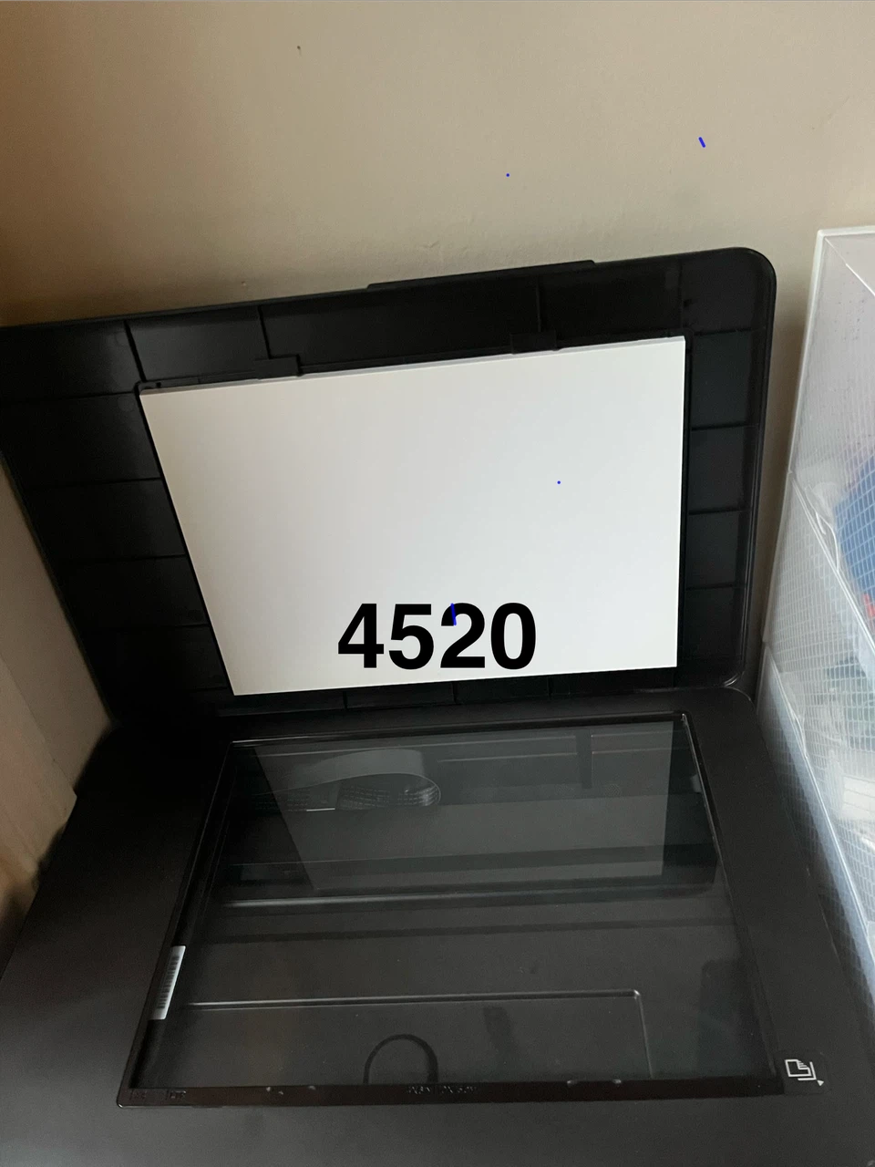 HP ENVY 4520 All-in-One Printer - photo 2