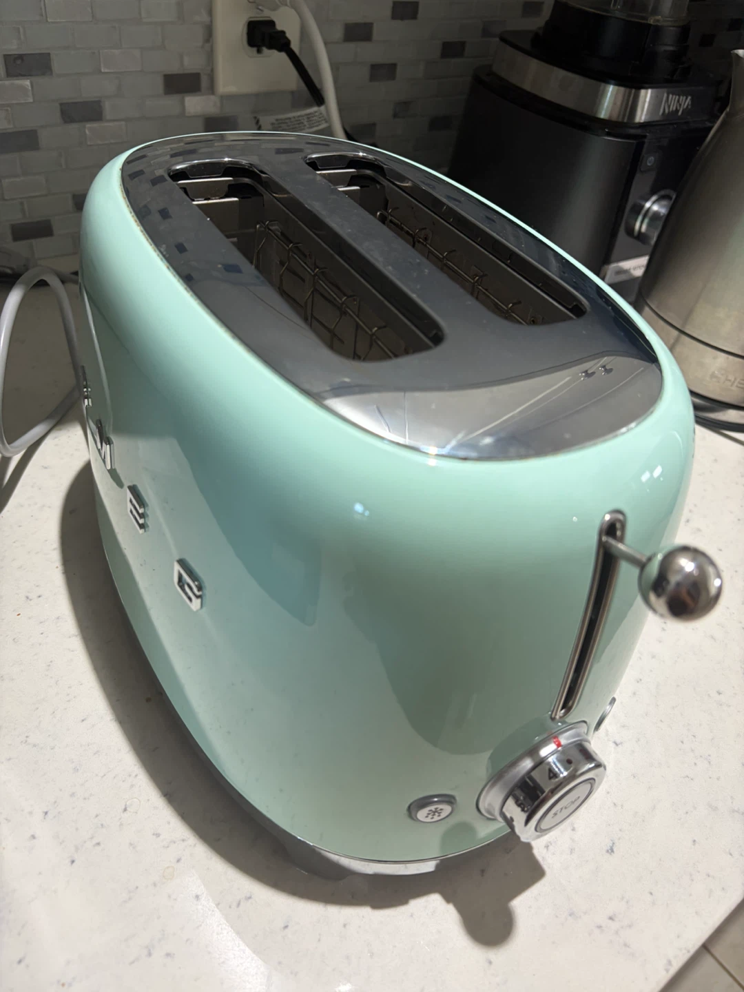 Smeg Pastel Green 2-Slice Toaster - photo 2