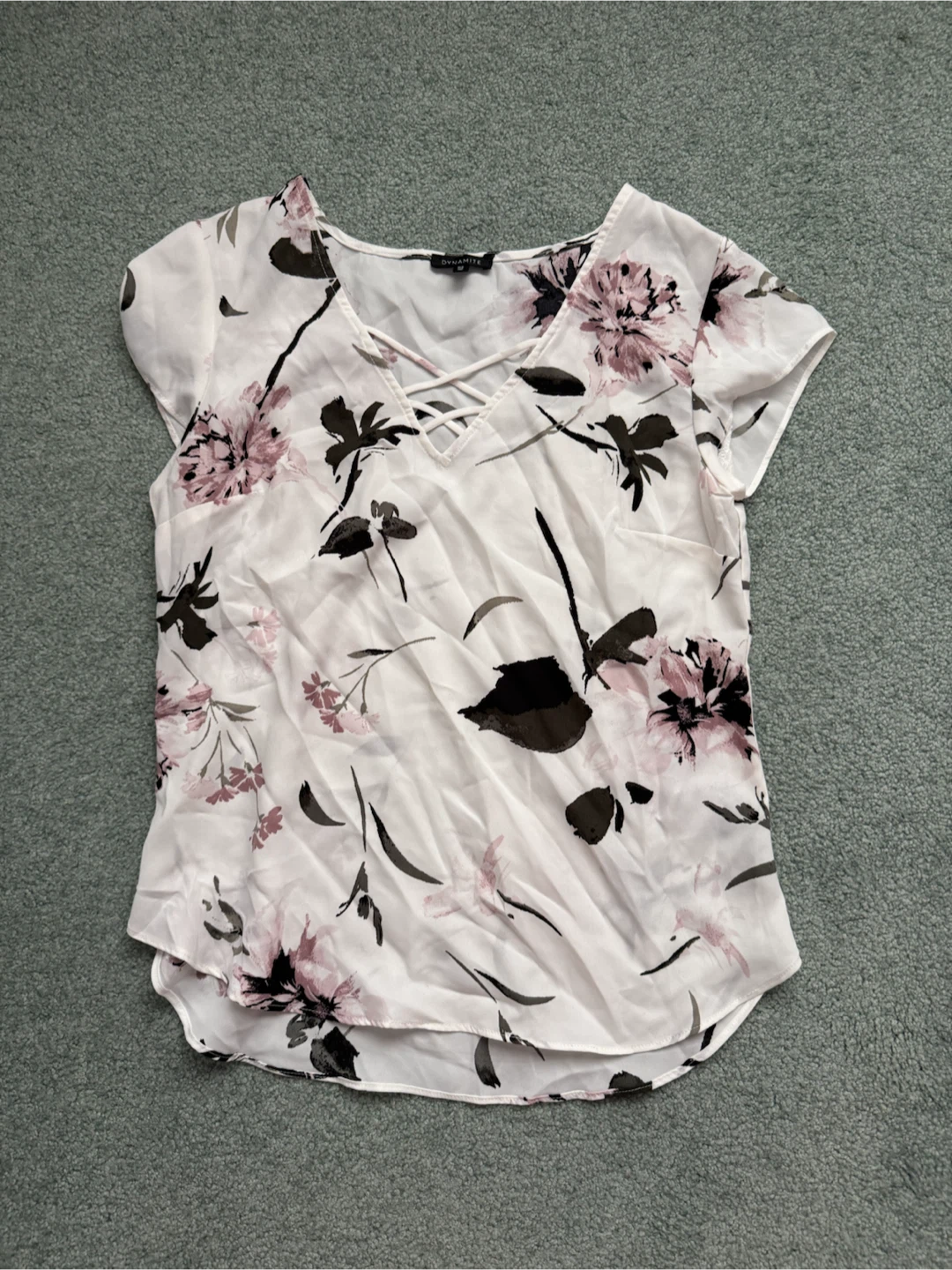 Dynamite Floral Blouse - S