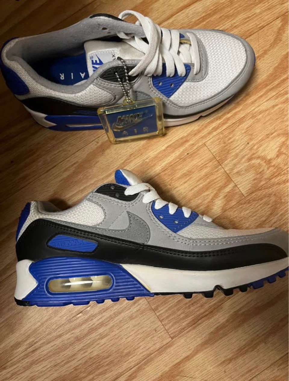 Nike Air Max 90 Woman's Size 7 - photo 2