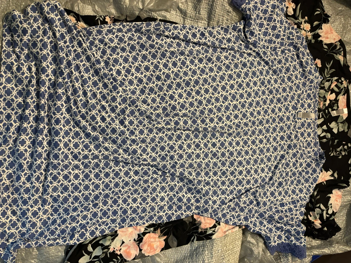 NWOT Flora Nikrooz Pajama Set - XXL