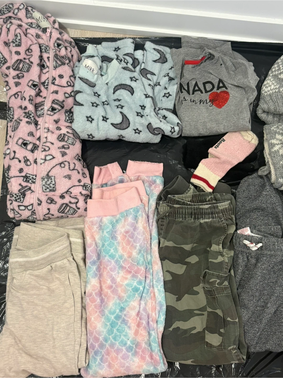 Roots and Mixed Brand Girls Clothing Bundle - photo 2