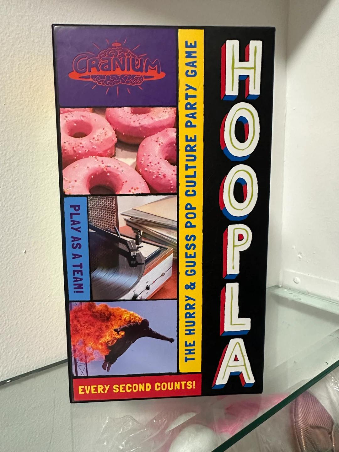Cranium HOOPLA Pop Culture Party Game – Complete