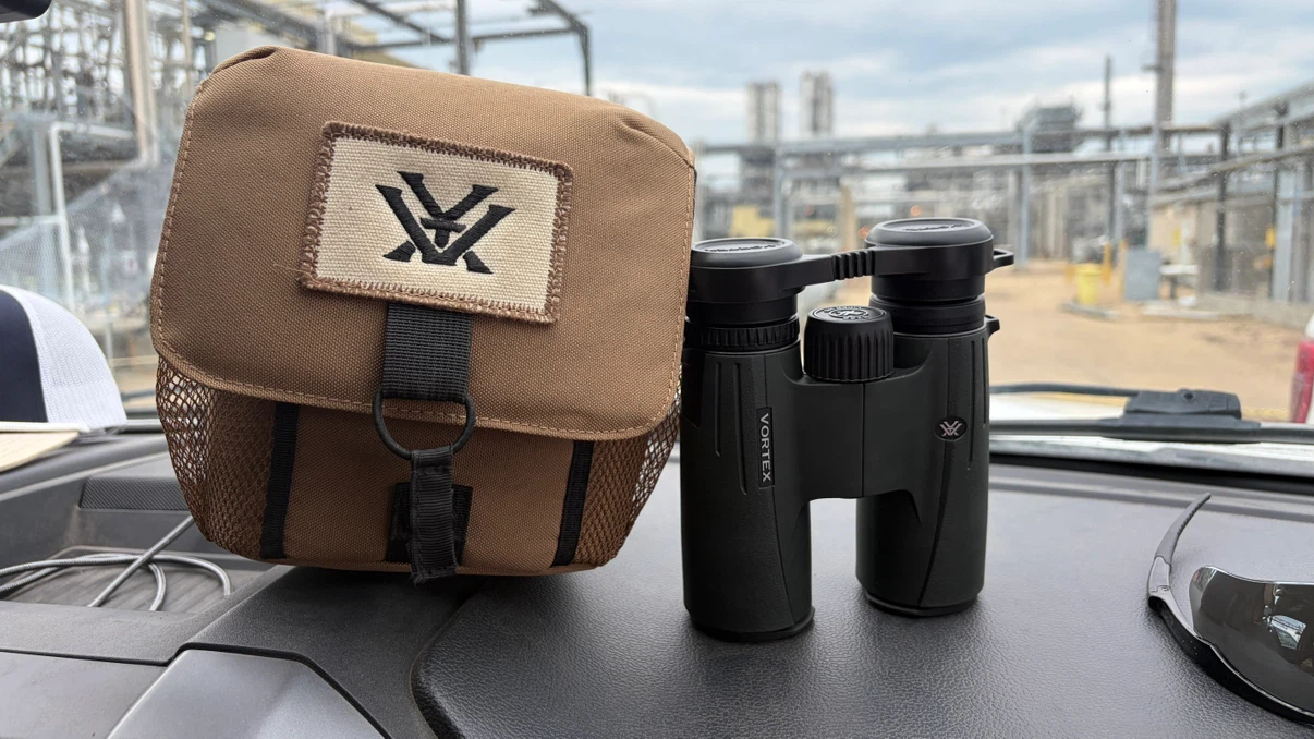 Vortex Viper HD 8x42 Binoculars with case - photo 2
