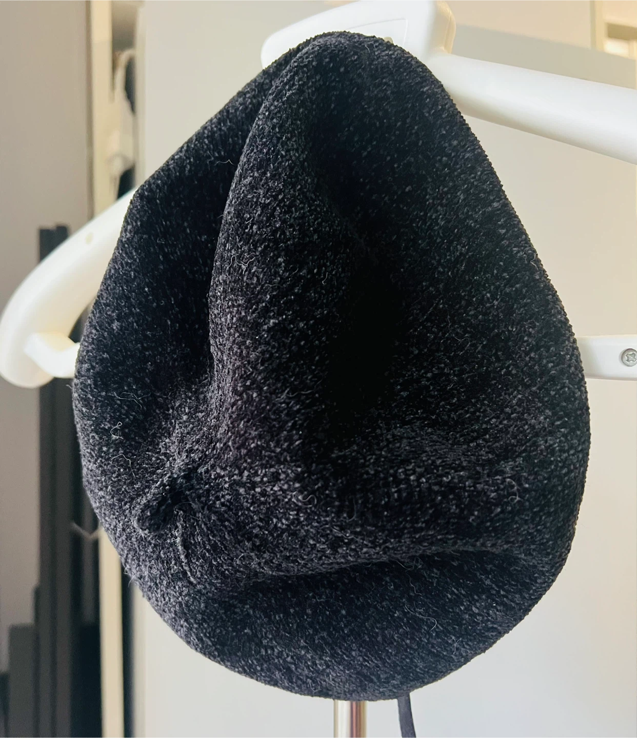 French Beret Hats (x2) with free winter headwear - photo 3