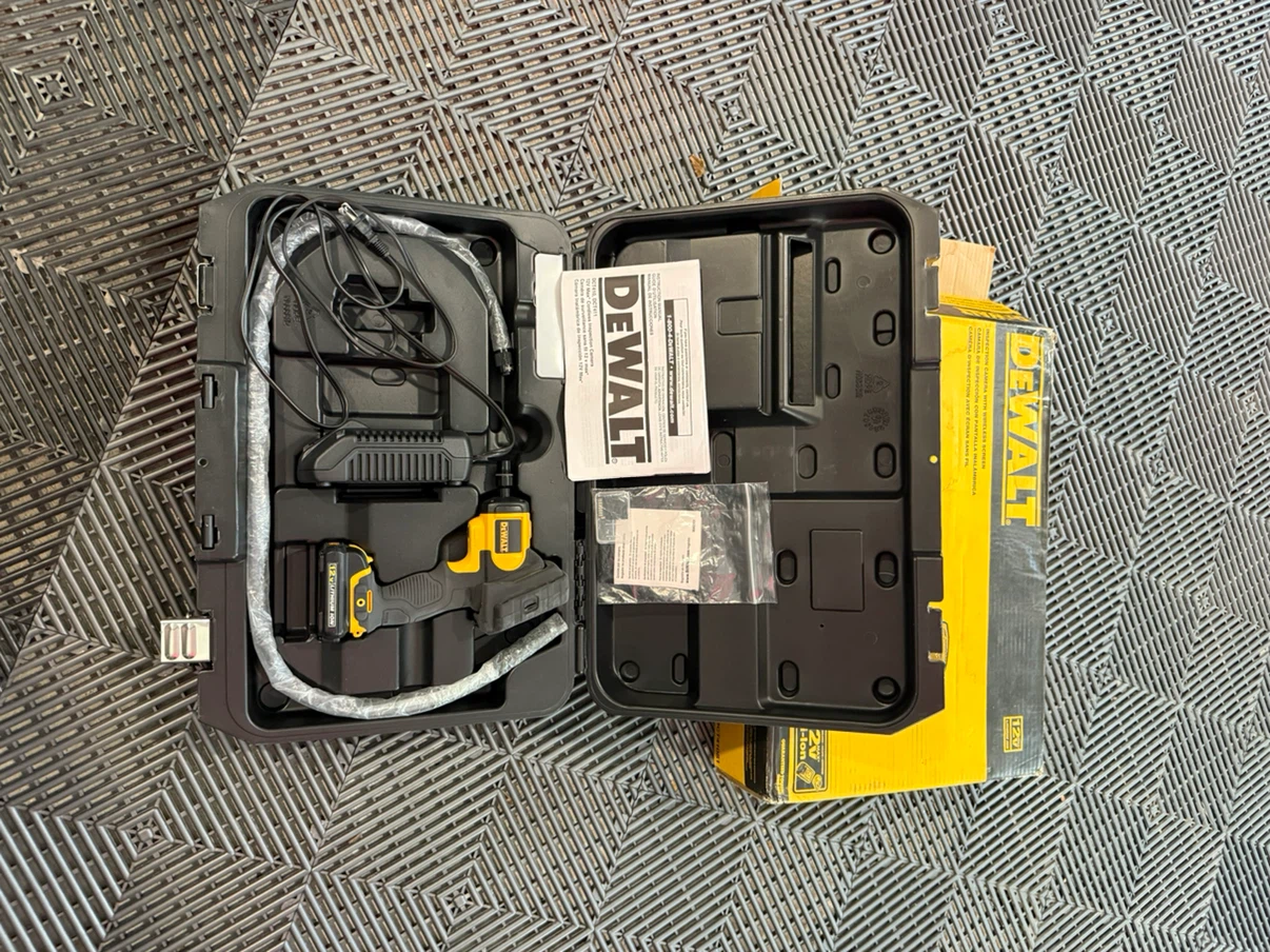 DEWALT 12V Inspection Camera Kit - photo 2