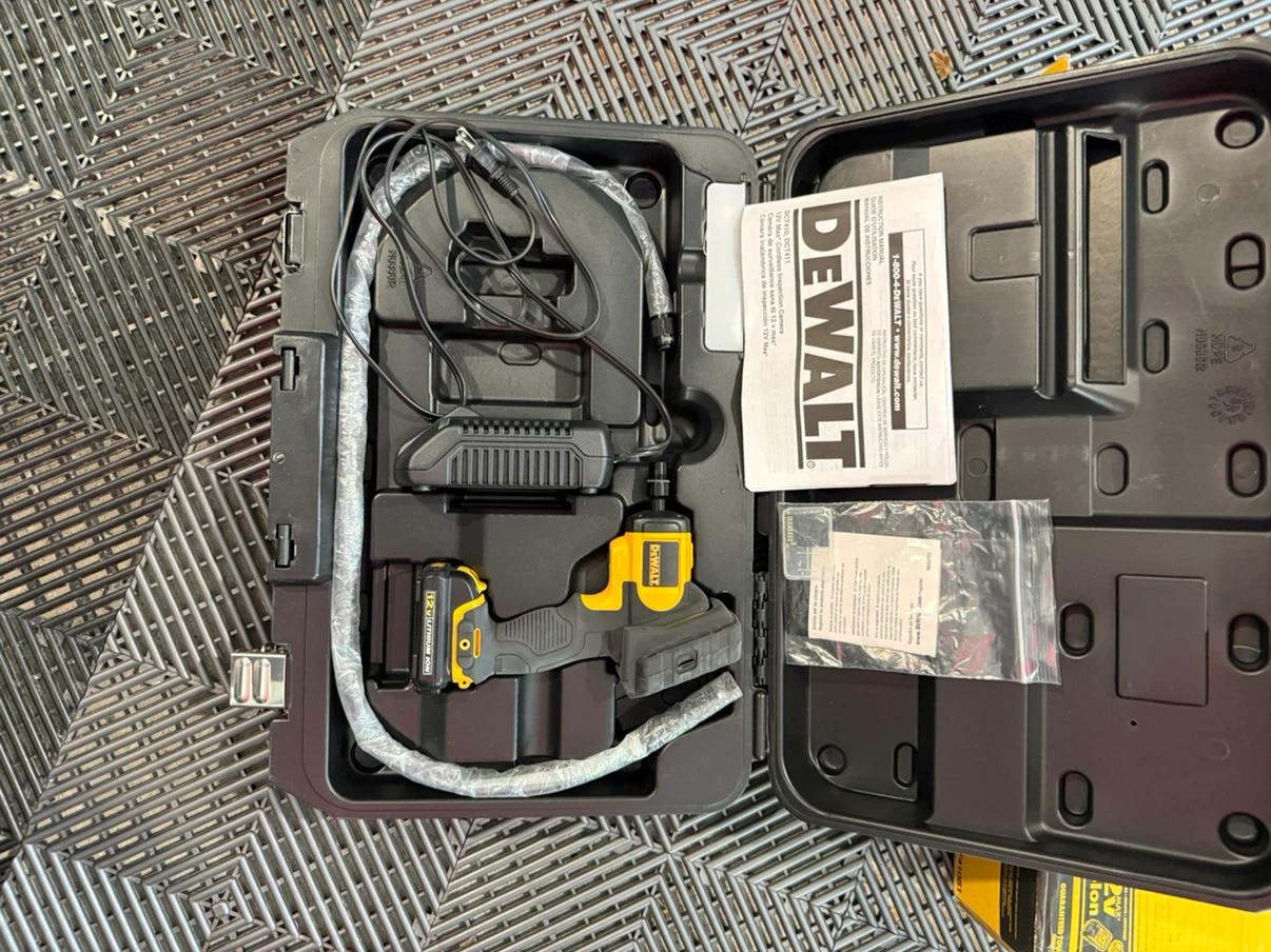 DEWALT 12V Inspection Camera Kit - photo 3