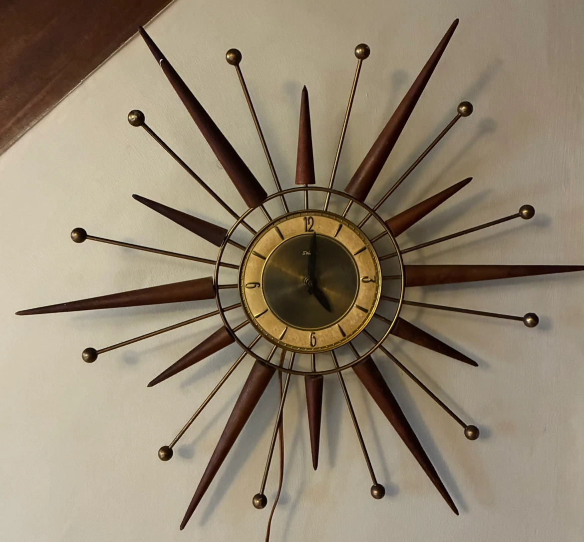 Vintage wall clock 1960s starburst SNIDER MCM Sputnik