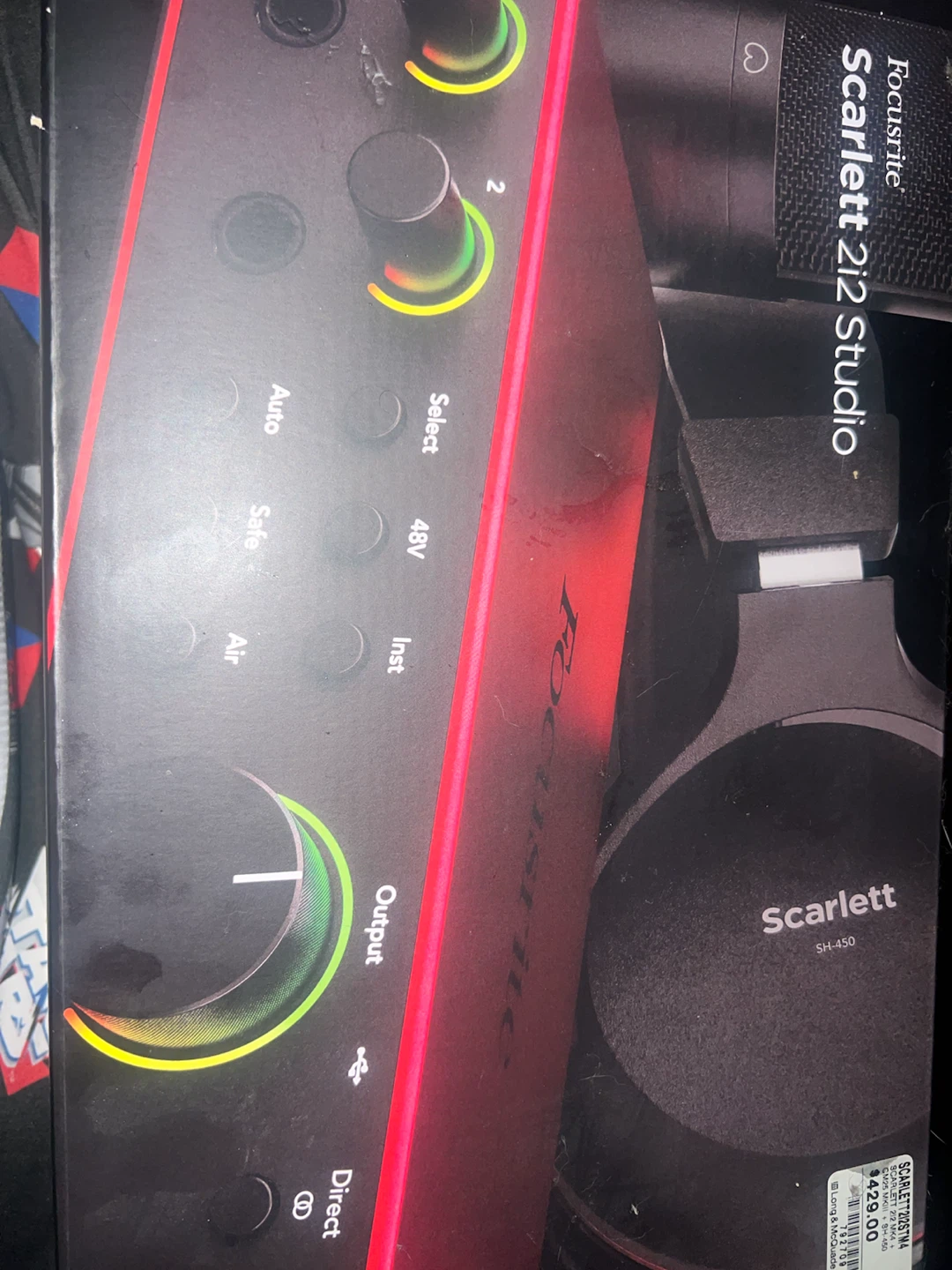 Focusrite Scarlett 2i2 Studio Audio Interface Bundle
