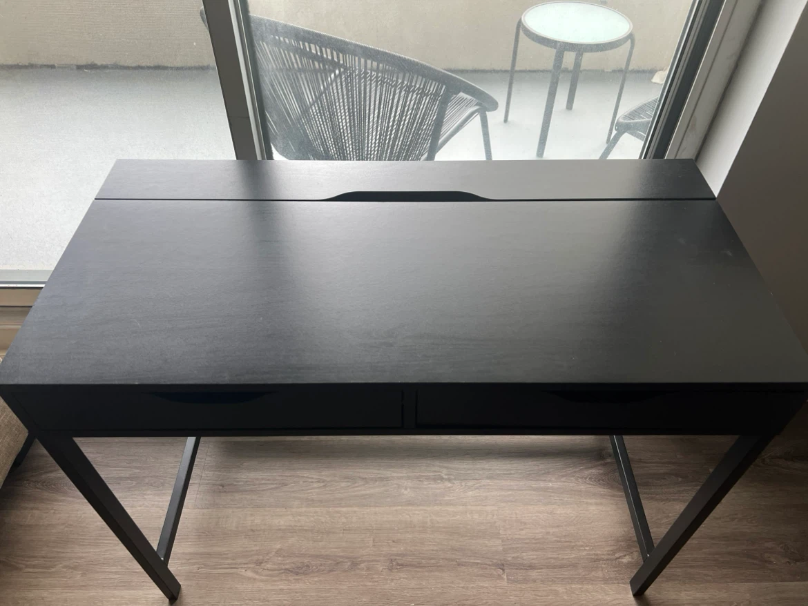 Office Desk and Chair - photo 3