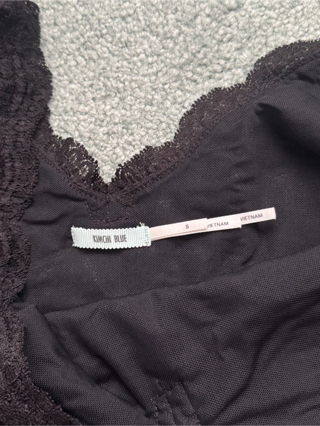 Kimchi Blue Black Lace Cropped Top - S - photo 3