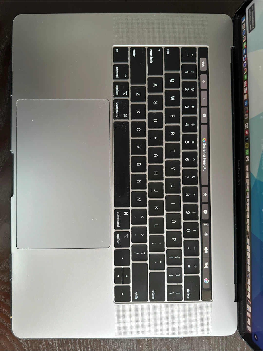Apple MacBook Pro 15-inch w/ Touch Bar - photo 5