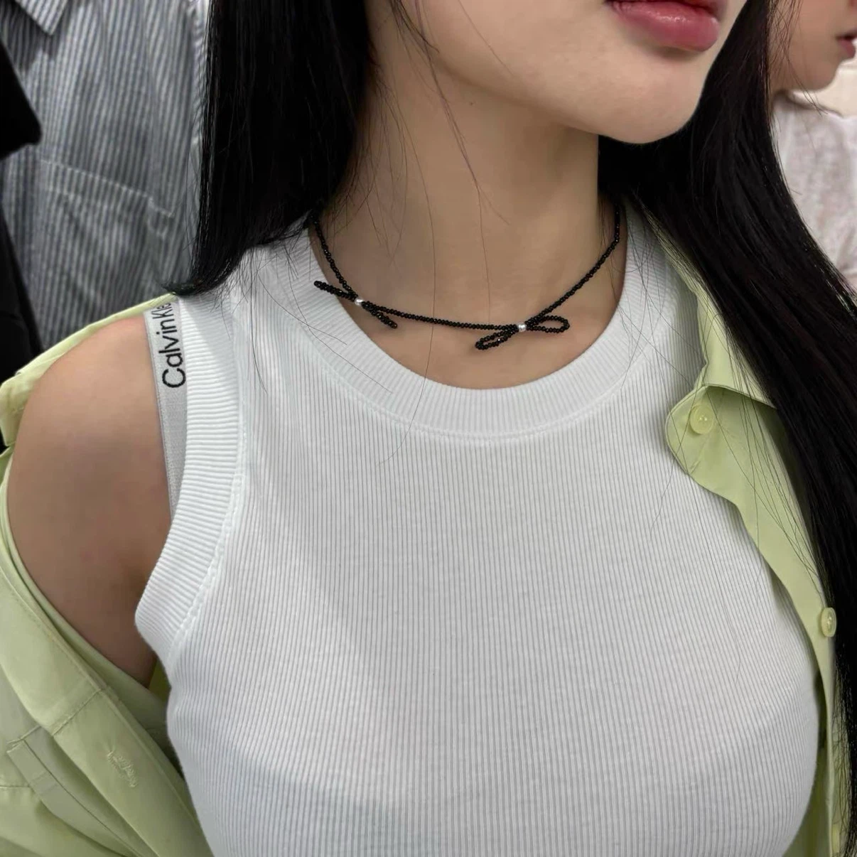 Korean ribbon Collarbone Necklace - photo 3