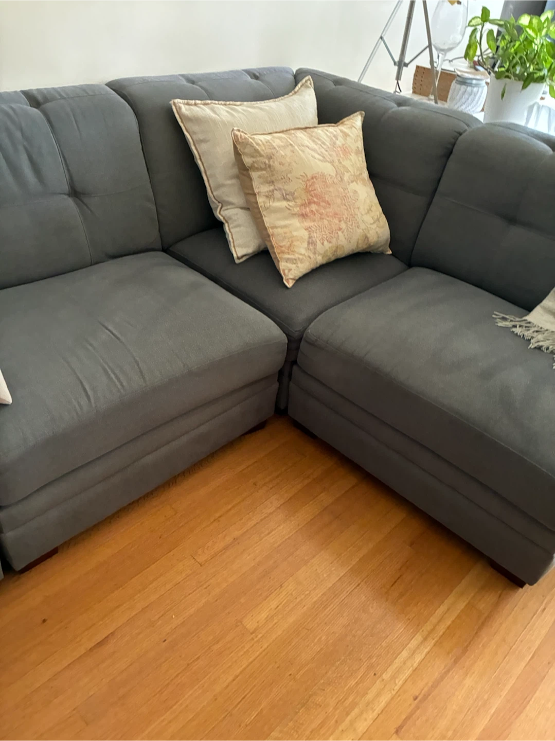 Sectional sofa - photo 3